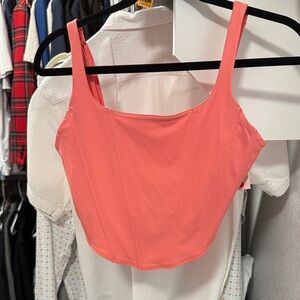 Reo Ria Women’s Coral Square-Neck Crop Top large runs small